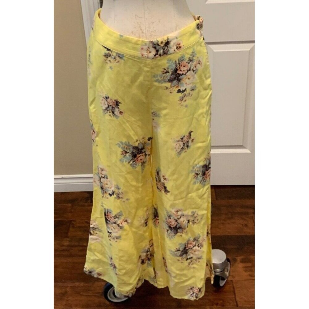 Feather Bone by Anthropologie Yellow Floral Wide-Leg Pants, Size 2 (US)